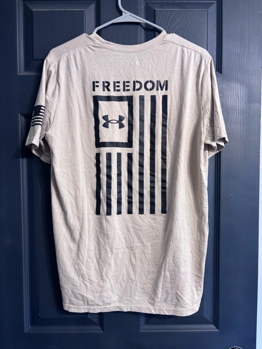 Under Armour Freedom Short Sleeve Tee in Light Tan with Black Logo - Picture 4 of 4